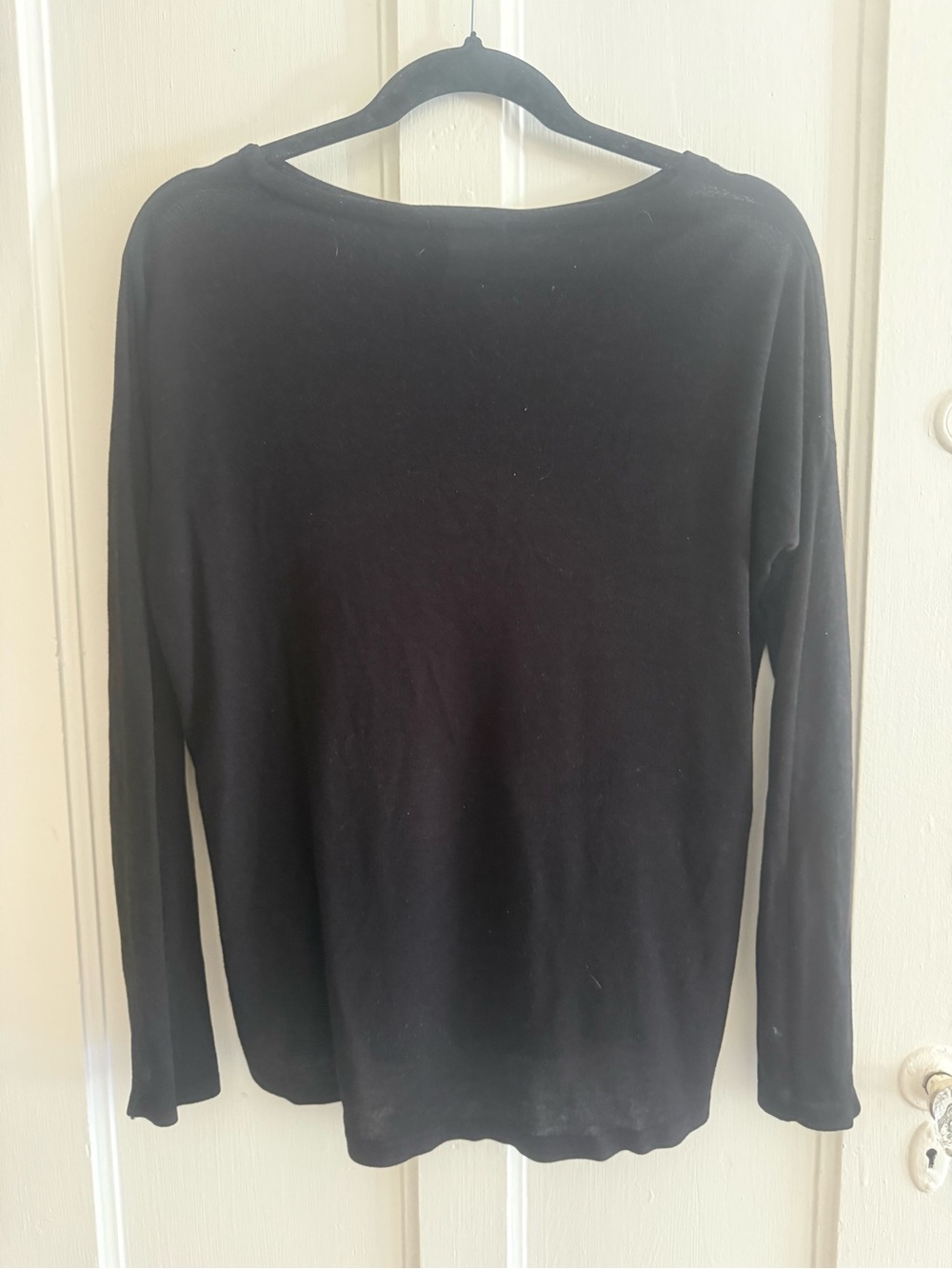 H&M Scoop Neck Black Long Sleeve Sweater
